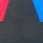 Surface caoutchouc SBR noir, largeur 30 cm, épaisseur 30mm, résistante à l'effritement